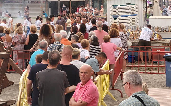 M S De Kilos De Sardinas Al Espeto Para Despedir El Verano En