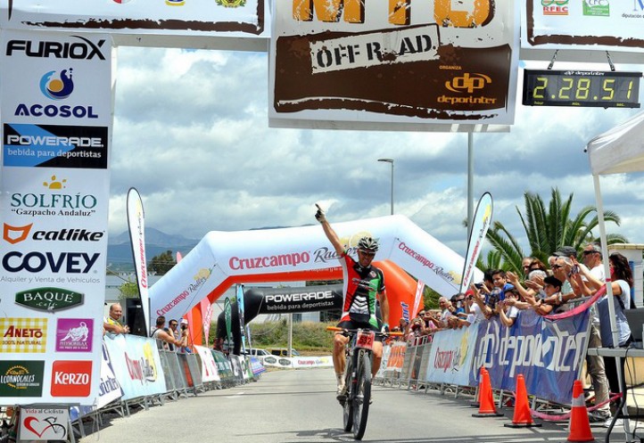 Jesús del Nero gana en la 3ª etapa de la Vuelta a Andalucía en San Pedro