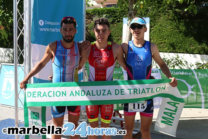 Igor Bellido y Ana Guzmán vencen en el XX Triatlón de Marbella