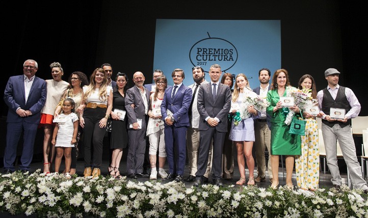 Catorce personas y colectivos reciben los Premios de la Cultura en Marbella