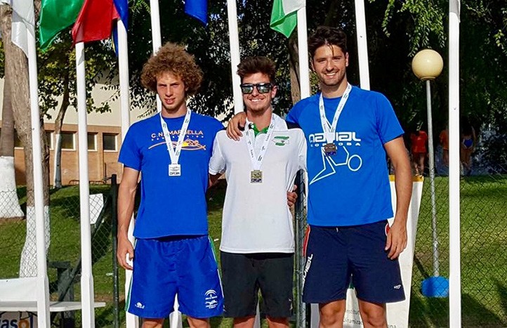 Alejandro Trujillo, nuevo campeón absoluto de Andalucía en los 100 libres