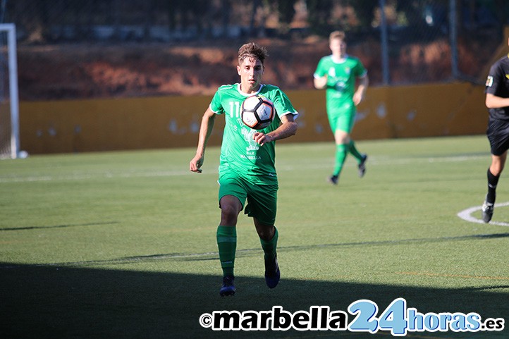 El Vázquez Cultural se da un festín goleador a costa del Huétor Vega (8-0)