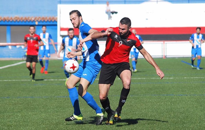 La falta de gol condena al San Pedro en casa ante el Motril (1-2)