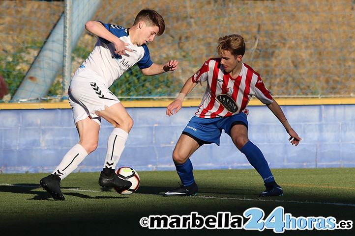 El Marbella juvenil sigue en ascenso tras golear al Arenas de Armilla (3-0)