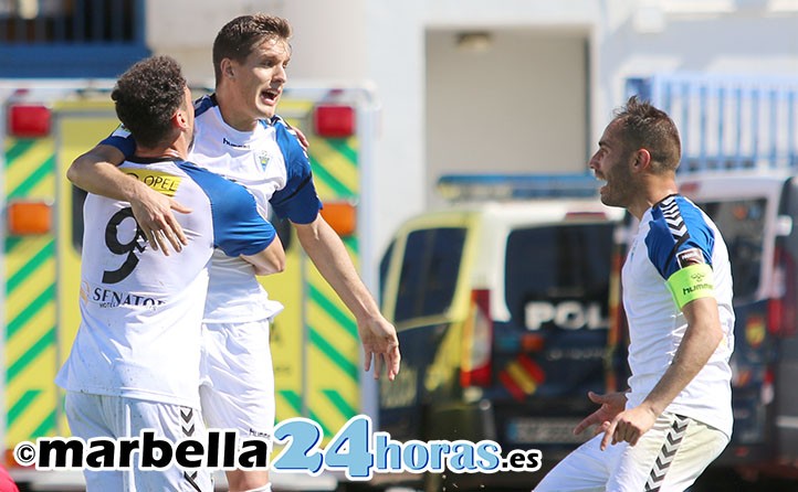 El Marbella mantiene el liderato con un empate ante el Real Murcia (1-1)