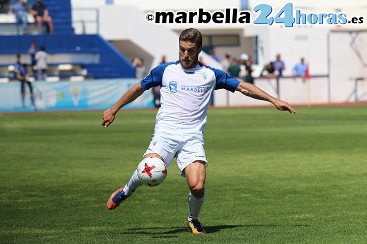 El Ayuntamiento se promociona en las camisetas del Marbella FC