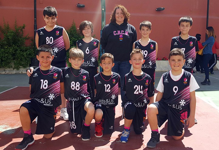 Los preminis del Costa Marbella vencen a domicilio a Maristas