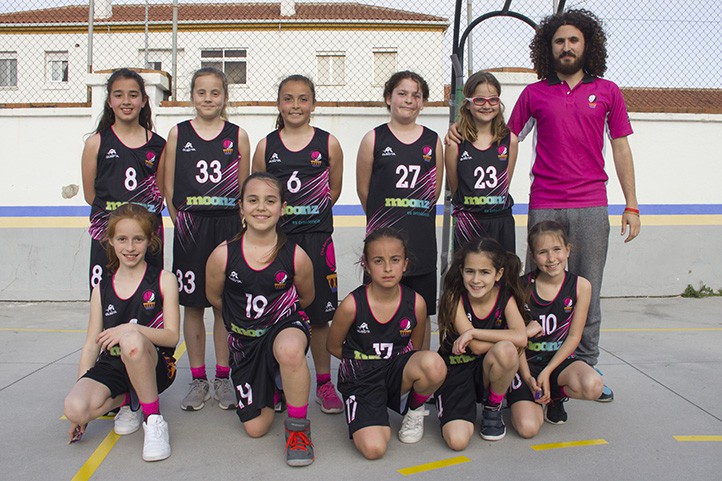 Las preminis del Costa Marbella se mantiene invicto tras ganar a Salliver (20-52)