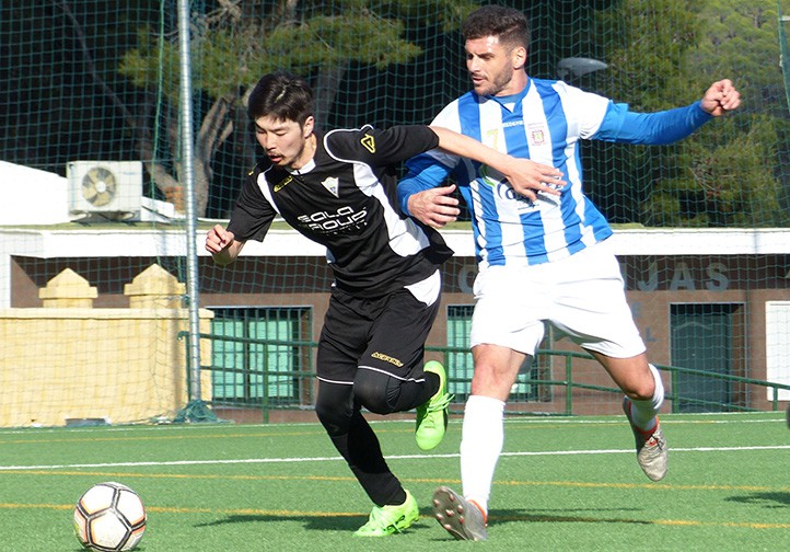 El Atlético Marbella respira tras imponerse al CD Mijas (0-2)