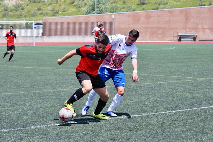 El San Pedro logra la salvación pese a caer goleado en Loja (6-2)