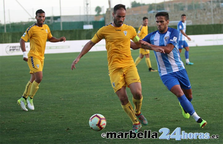 Un buen Marbella planta cara en su segundo amistoso al Málaga (0-0)