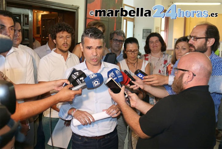 Bernal a OSP: "Habéis tracionado a todo el pueblo de Marbella y San Pedro"