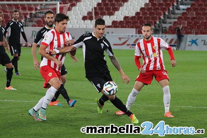 El Marbella FC aún no sabe lo que es ganar al filial del Almería en Segunda B