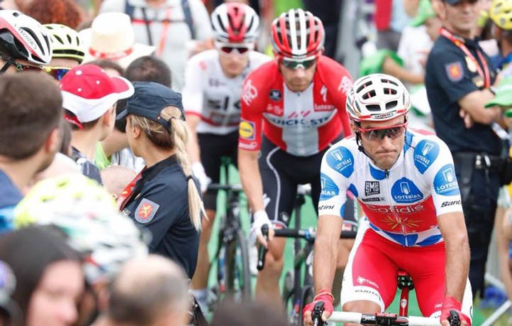 El marbellí Maté cede el maillot de la montaña tras lucirlo en 16 etapas