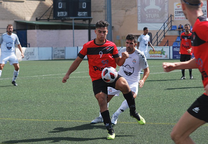 Buena imagen del San Pedro en Vélez pese a no conseguir puntuar (2-1)