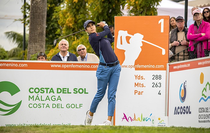 Azahara Muñoz inicia en segunda posición la jornada final del Open de España