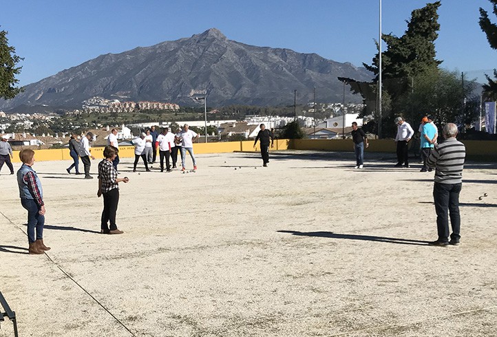 Excelente participación en el Torneo de Reyes del Club Petanca San Pedro