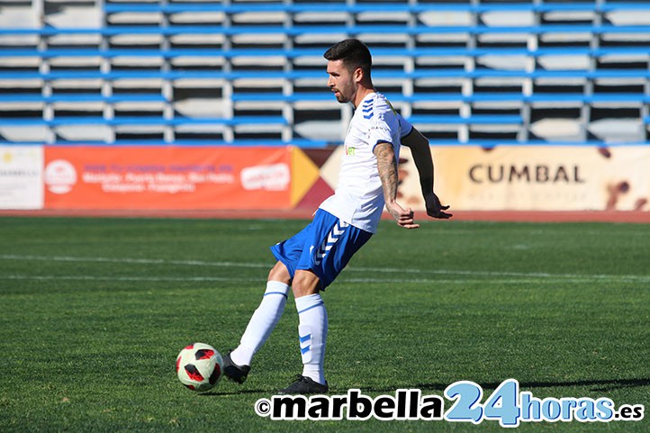 Dani Pérez es el 24º jugador en vestir la camiseta del Marbella esta temporada