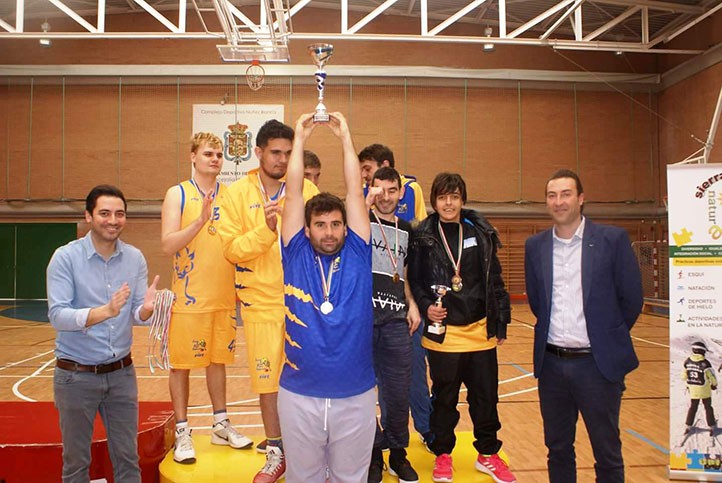 El Linces Baloncesto participa en el I Trofeo Club Sierra Nevada Natura Ability