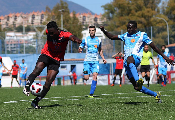 Un gol en el tiempo añadido permite al San Pedro soñar con la salvación (1-0)