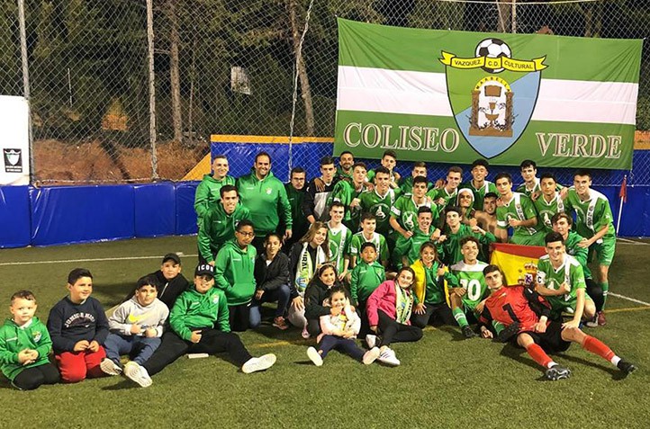 El juvenil B del Vázquez Cultural logra el ascenso a siete jornadas del final