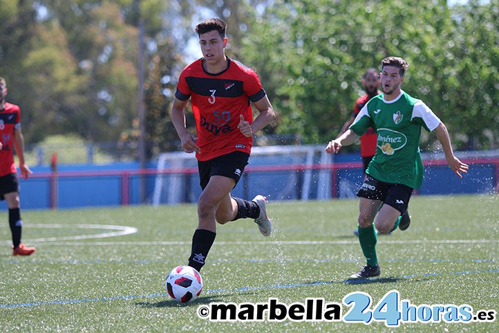 El San Pedro pierde ante Huétor Vega y se queda al borde del precipicio (1-2)