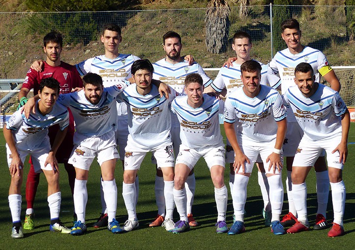 El Atlético Marbella se reencuentra con la victoria tras golear al CP Mijas (5-2)