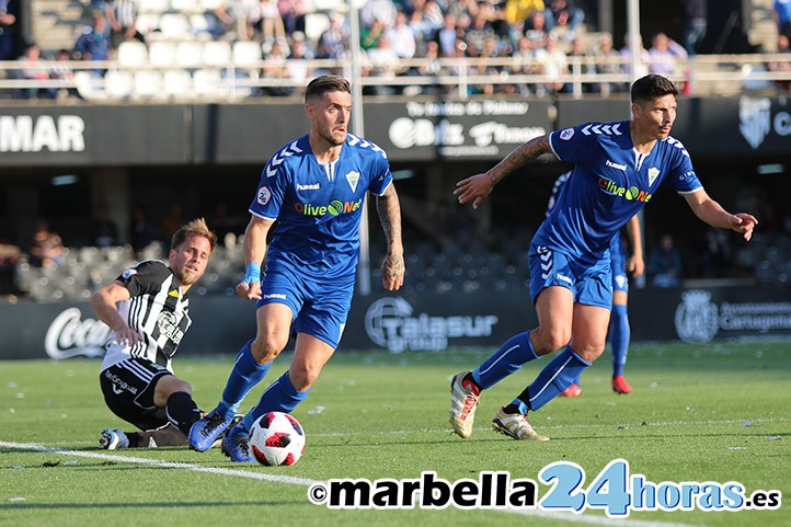 Al Marbella se le atraganta el Cartagena para caer 16 partidos después (2-0)