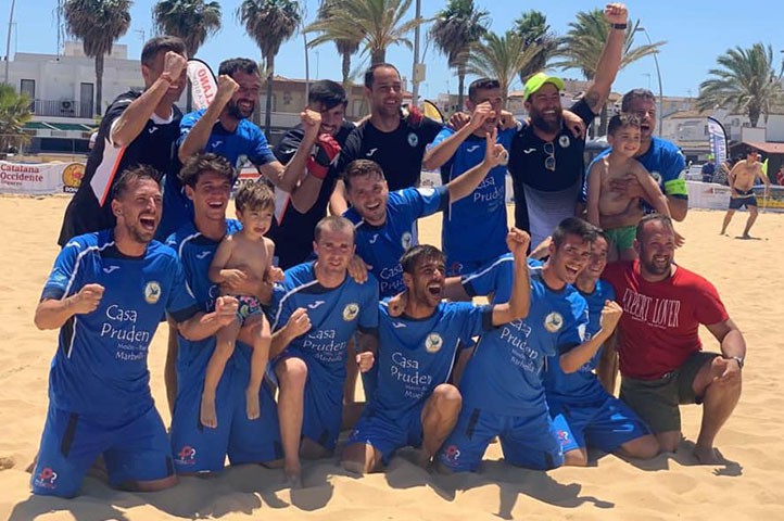 El Fútbol Playa Marbella gana la Copa de Andalucía y estará en el Nacional