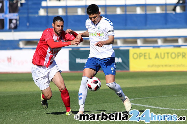 El Marbella FC cierra la continuidad del medio argentino Alejandro Faurlín