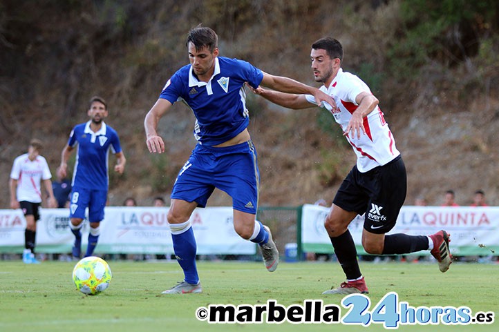 El Marbella FC encaja su primera derrota ante el Sevilla Atlético (0-1)