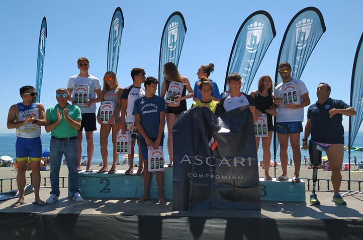 Más de 150 deportistas participan en la VIII Travesía a Nado de San Pedro