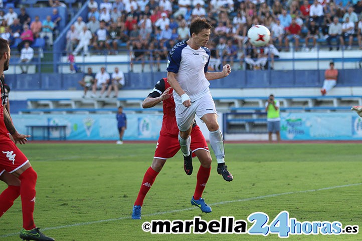 El Marbella FC no conoce la derrota como local ante el Mérida AD