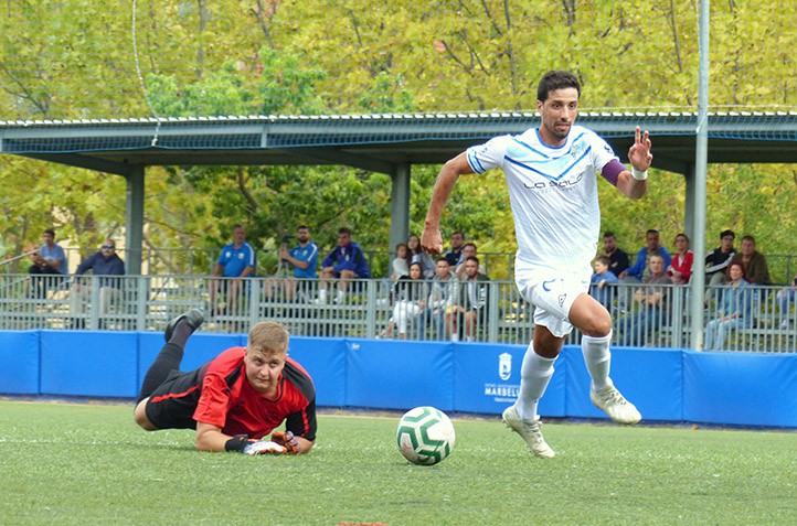 El Atlético Marbella se reencuentra con la victoria a costa del CP Mijas (4-0)