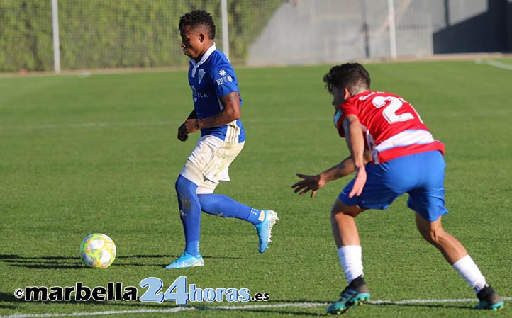 Un Marbella muy serio y contundente se recrea ante el filial del Granada (0-3)