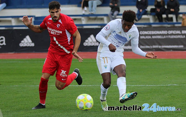 El Marbella perdona y acaba sufriendo para ganar al Sevilla Atlético (2-1)