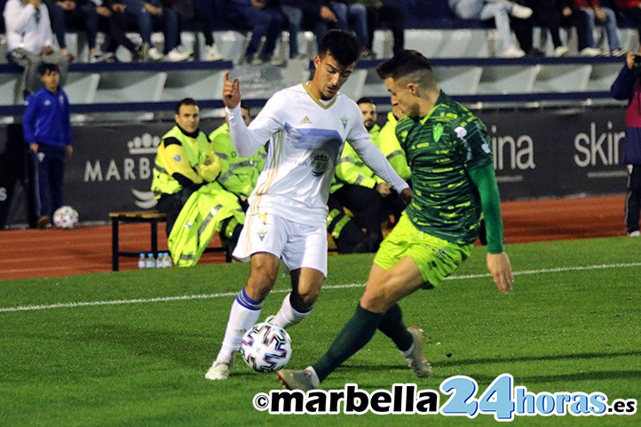 Con el estreno de Javi López ya son 21 los jugadores utilizados por el Marbella