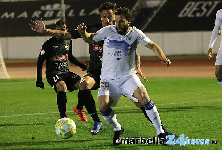 El Marbella no encuentra la llave para abrir el cerrojo del Talavera (0-0)