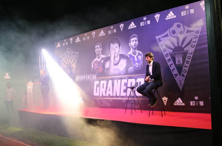 Espectacular presentación de Granero con mil aficionados en las gradas