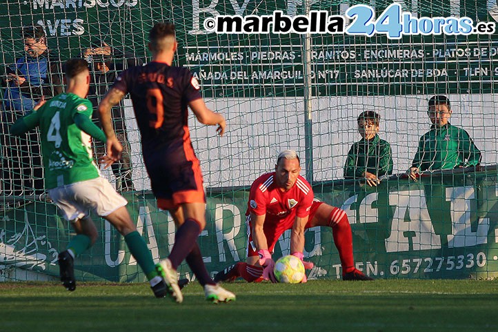 Wilfred encadena 345 partidos completos jugados en Segunda B desde 2007