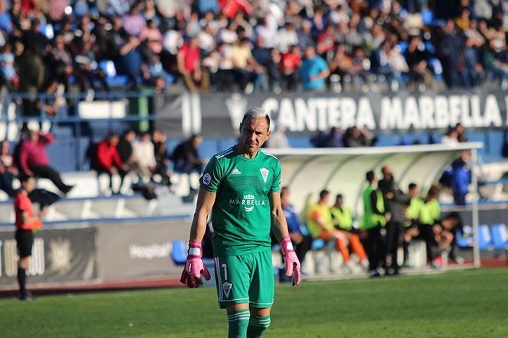 Wilfred mantiene la portería a cero en su centenario con el Marbella FC