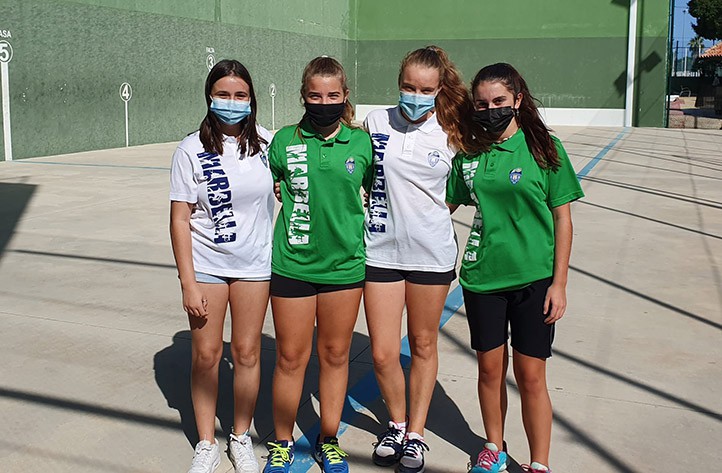 El Club Frontenis Marbella aporta cuatro jugadoras a la selección andaluza