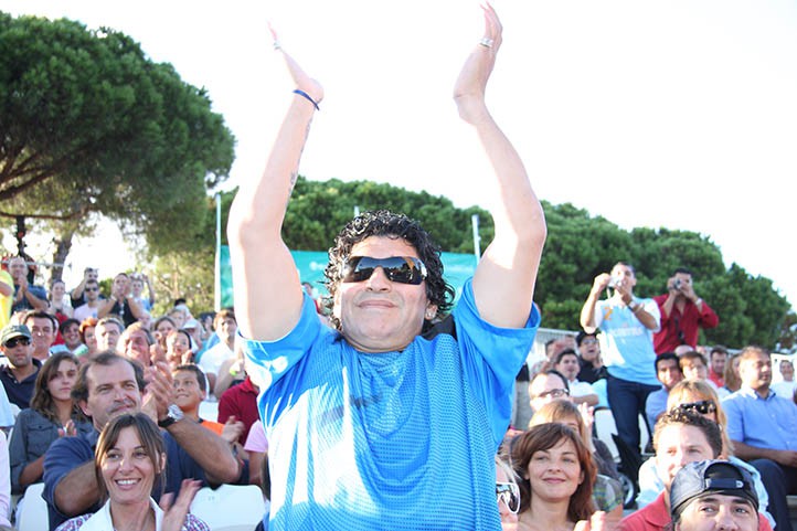 El día que Maradona fue la estrella de un torneo de tenis en Marbella