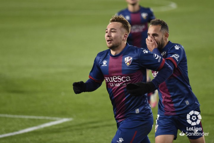 Ontiveros emociona a España con la dedicatoria de su primer gol a su abuela