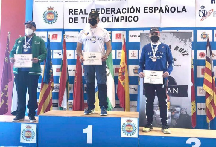 El marbellí Miguel Cortés, campeón de Andalucía de Foso Universal