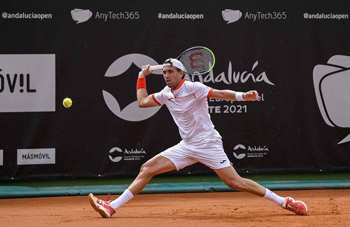 El marbellí Gómez-Herrera se impone a Gimeno y avanza en el Andalucía Open