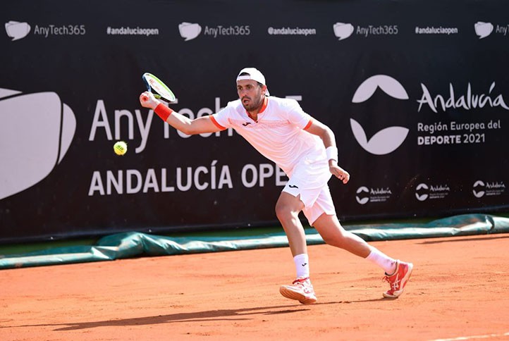 El marbellí Gómez-Herrera está a una victoria del cuadro final del ATP 250