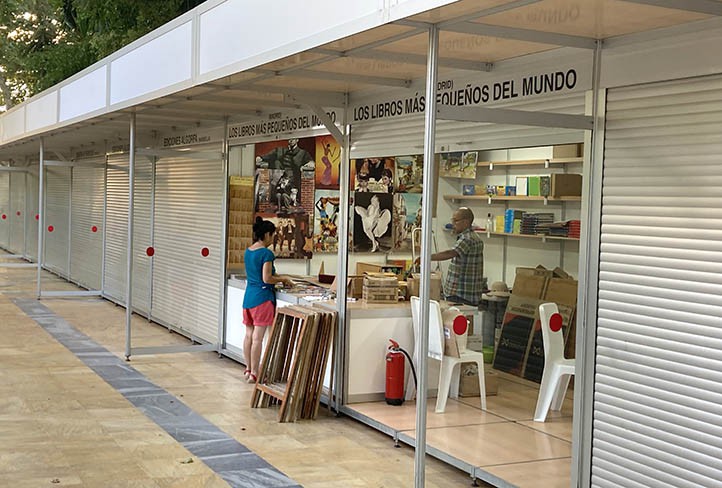 La Alameda de Marbella acoge la Feria del Libro con 16 expositores
