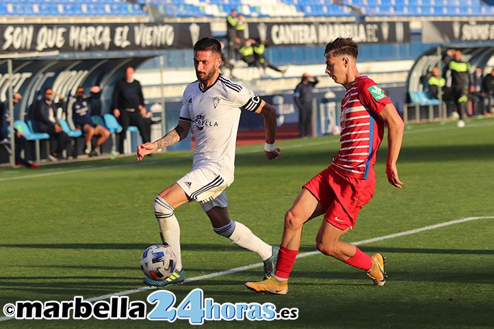 Marcos Ruiz renueva y jugará por 11ª temporada consecutiva en el Marbella