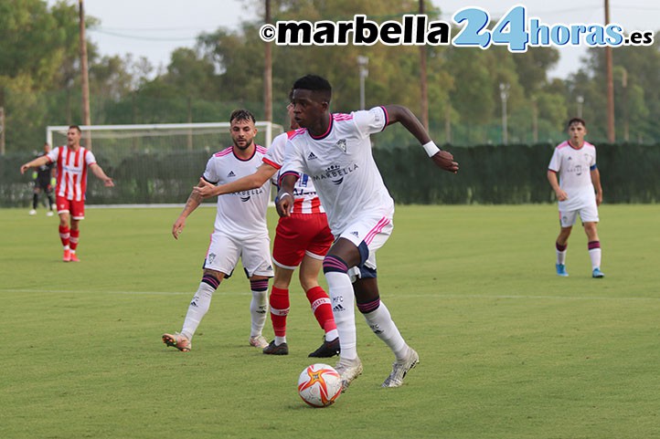 Un Marbella de más a menos da la cara ante el Algeciras (0-0)